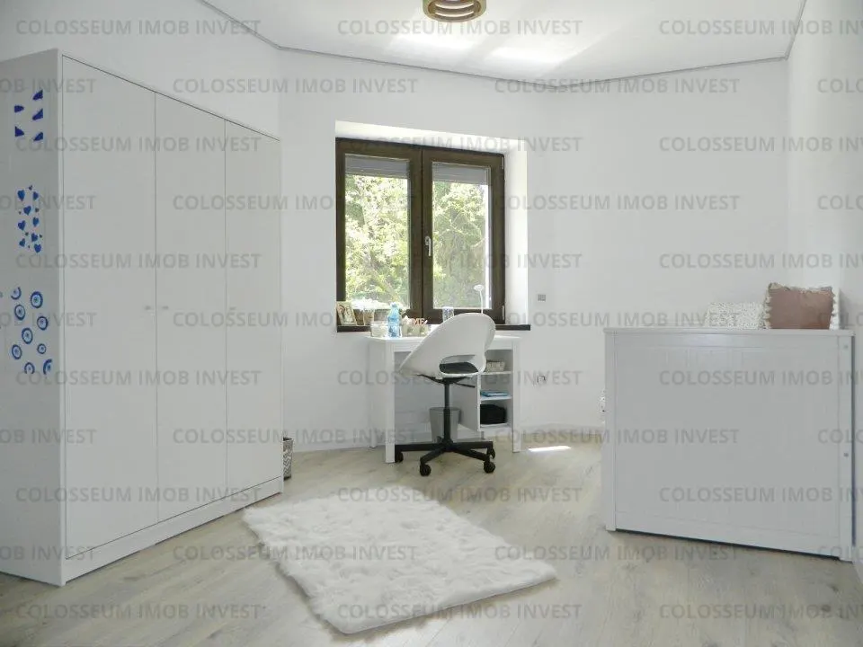 Apartament in vila, 4 camere - zona Bartolomeu - foto 12