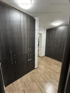 Apartament 3 camere decomandat - zona Sanpetru - foto 5