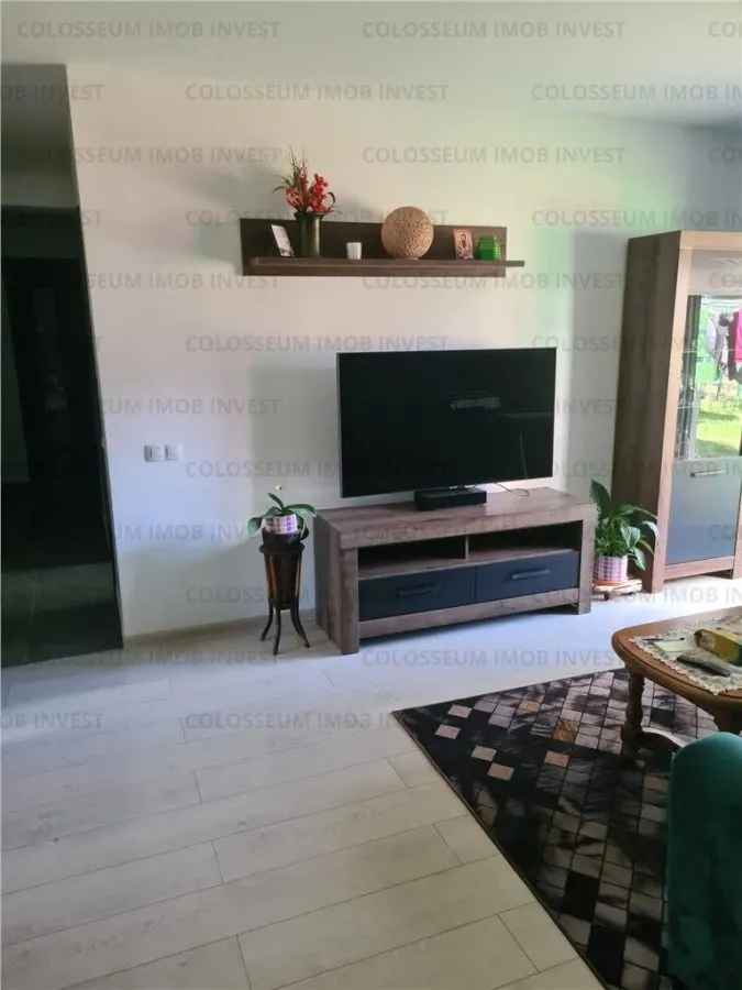 Apartament 3 camere, 2 bai - zona Noua - foto 2