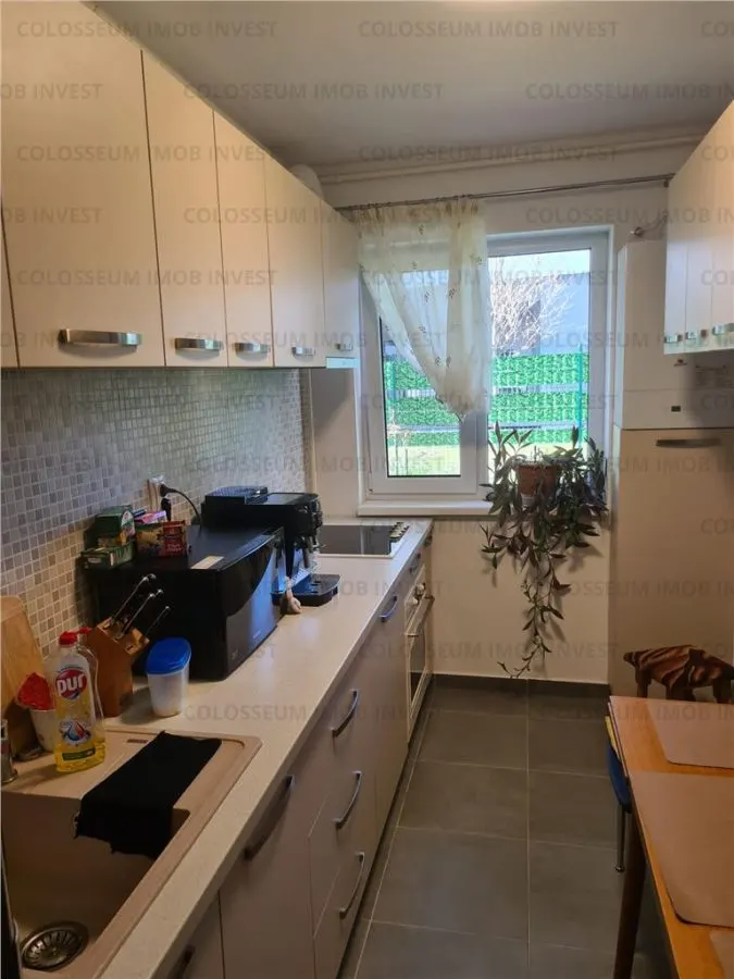 Apartament 3 camere, 2 bai - zona Noua - foto 3