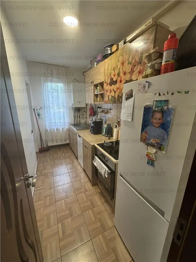 Apartament 3 camere, decomandat - zona Garii - foto 7