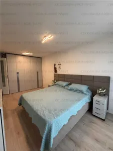 Apartament 3 camere decomandat - Complexul Segovia - foto 4