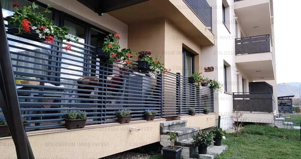Apartament 3 camere decomandat - Complexul Segovia - foto 6