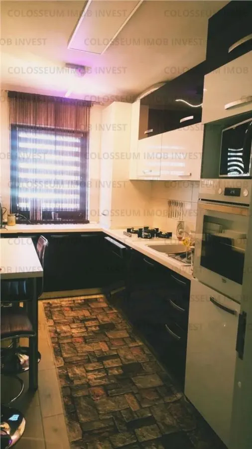 Apartament 3 camere decomandat - zona Sanpetru - foto 4