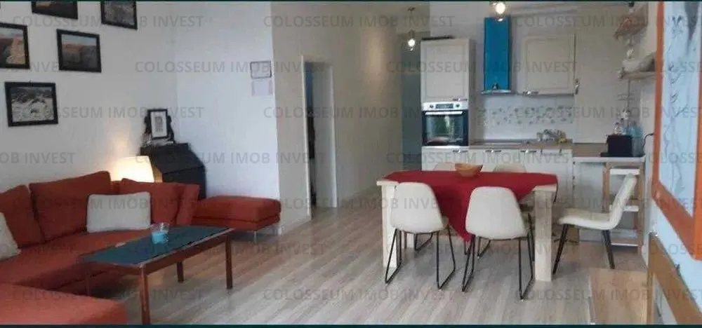 Apartament 3 camere decomandat - zona Brasovul Vechi - foto 3