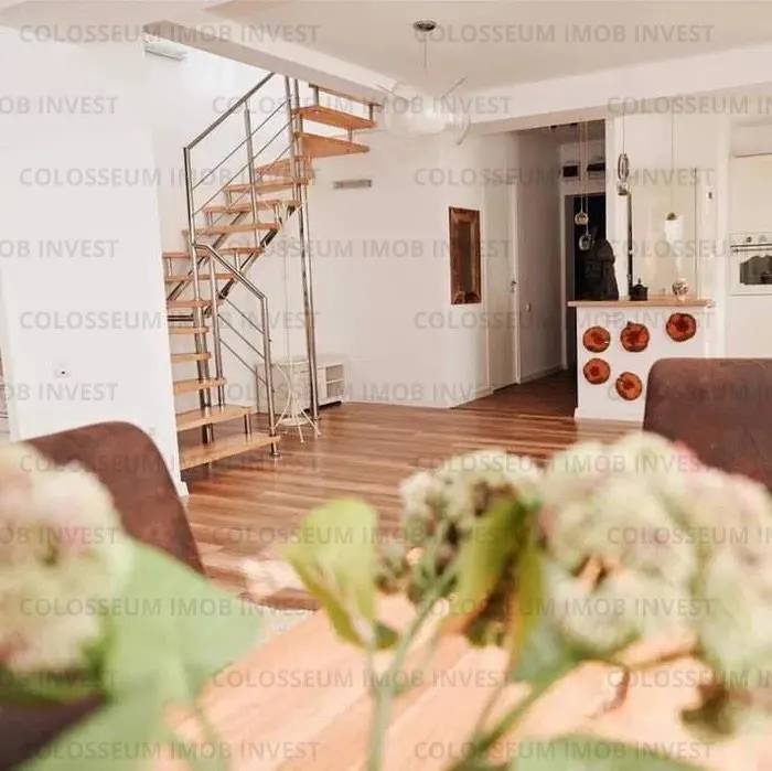 Penthouse 3 camere, 2 bai - zona Brasovul Vechi - foto 2