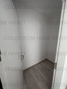 Apartament 3 camere, 2 bai - zona Tractorul - foto 4