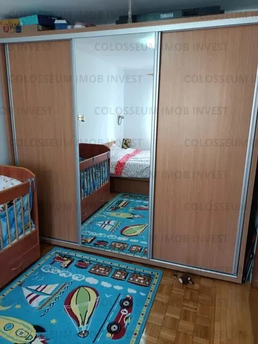 Apartament cu 2 camere semidecomandat  - zona Astra - foto 4