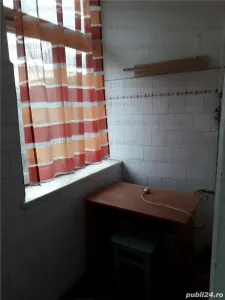 Garsoniera cu baie si bucatarie - zona Tractorul - foto 3