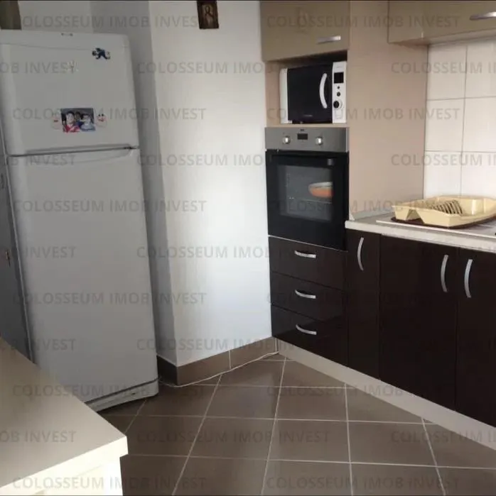 Apartament cu 2 camere, decomandat - zona Sanpetru - foto 4