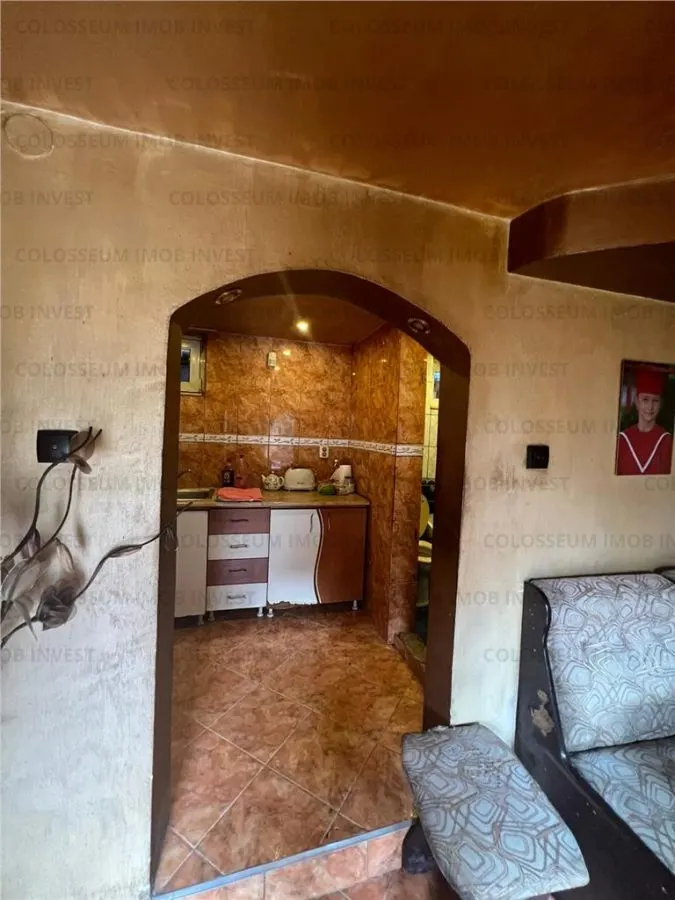 Casa deosebita, spatioasa, cu teren - Codlea, jud. Brasov - foto 17