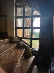 Casa deosebita, spatioasa, cu teren - Codlea, jud. Brasov - foto 18
