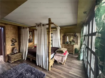 Casa deosebita, spatioasa, cu teren - Codlea, jud. Brasov - foto 6