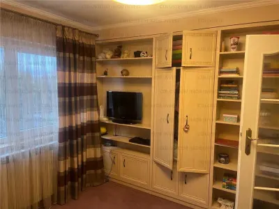 Apartament cu 3 camere - zona Scriitorilor - foto 6