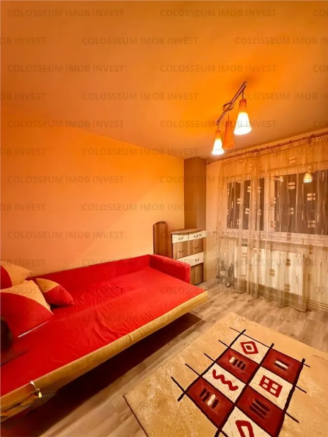 Apartament cu 3 camere, decomandat - Cartier Racadau - foto 5