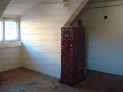 Apartament cu 4 camere - Brasovul Vechi - Brasov