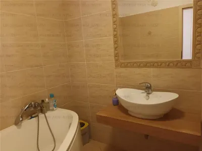 Apartament 3 camere, 2 bai-Urban Coresi - foto 5