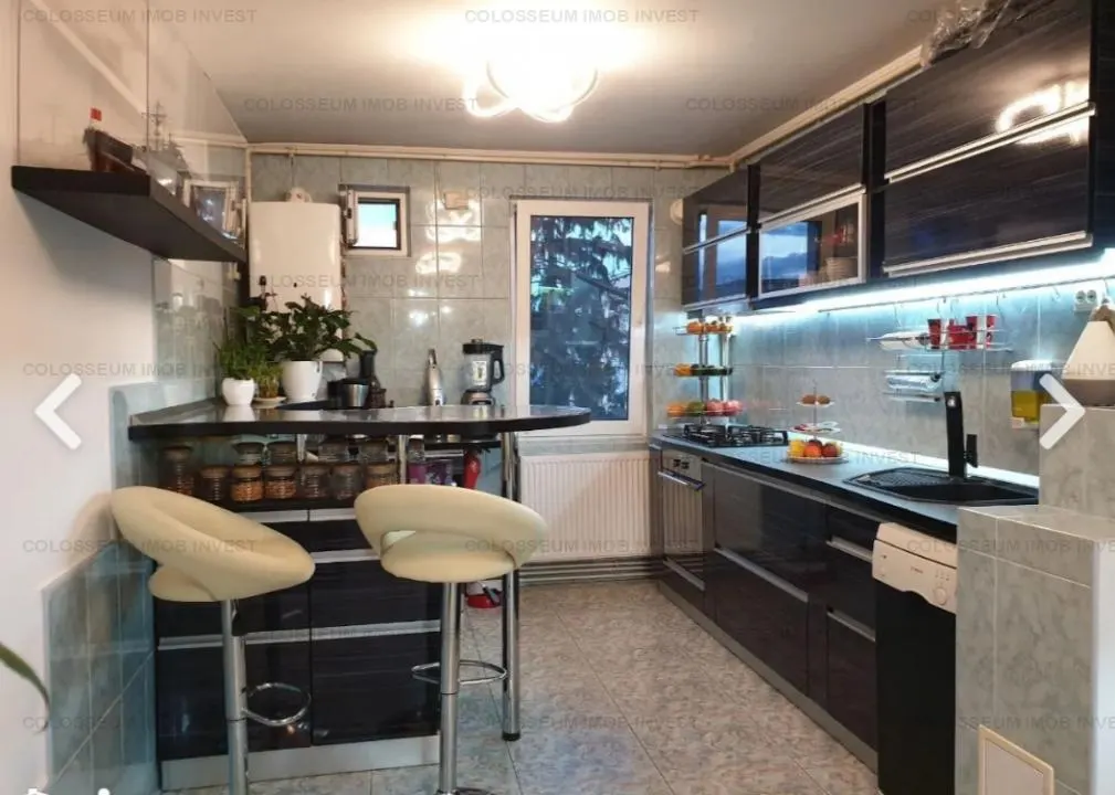 Apartament 4 camere - zona Tractorul - foto 2