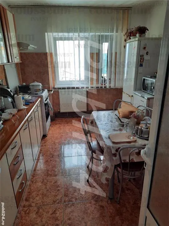 Apartament 4 camere, zona Florilor - Craiter - foto 1