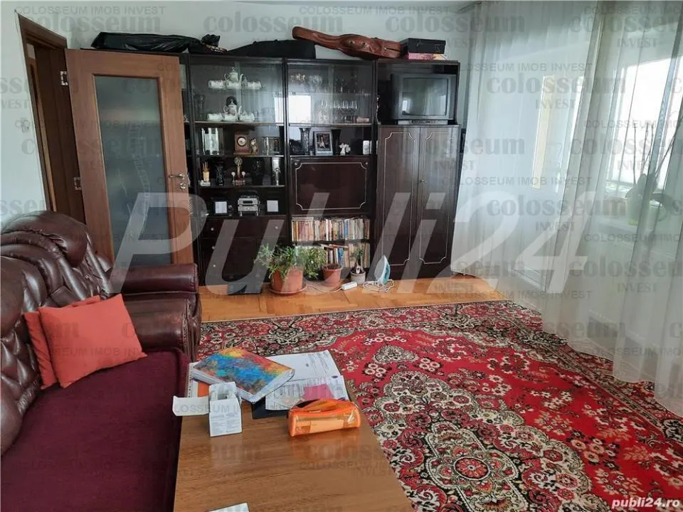 Apartament 4 camere, zona Florilor - Craiter - foto 2