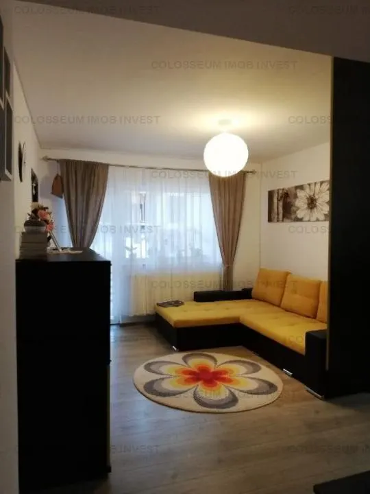 Apartament 3 camere, decomandat  - zona Sanpetru - foto 3