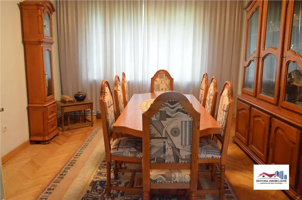 Apartament 3 Camere de Inchiriat Zona Aleea Carpati - foto 3