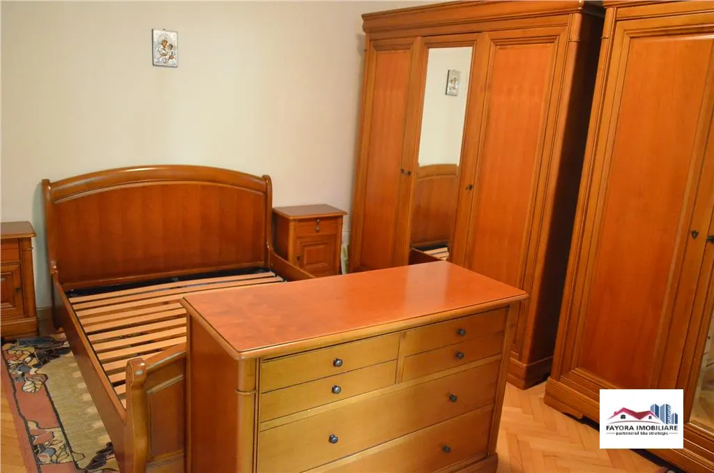 Apartament 3 Camere de Inchiriat Zona Aleea Carpati - foto 5