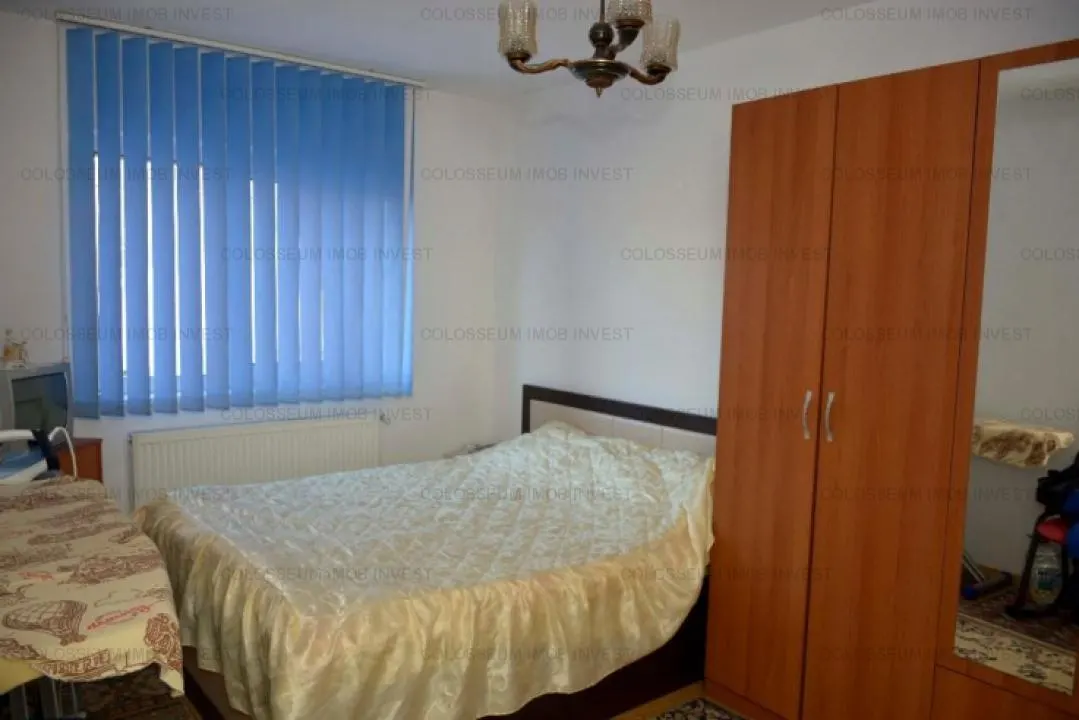 Apartament 4 camere - zona Tractorul - foto 3