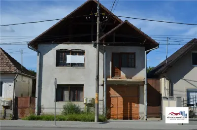 Casa/Spatiu Comercial sau pentru Birouri de Vanzare Zona Tarnaveni - Tarnaveni