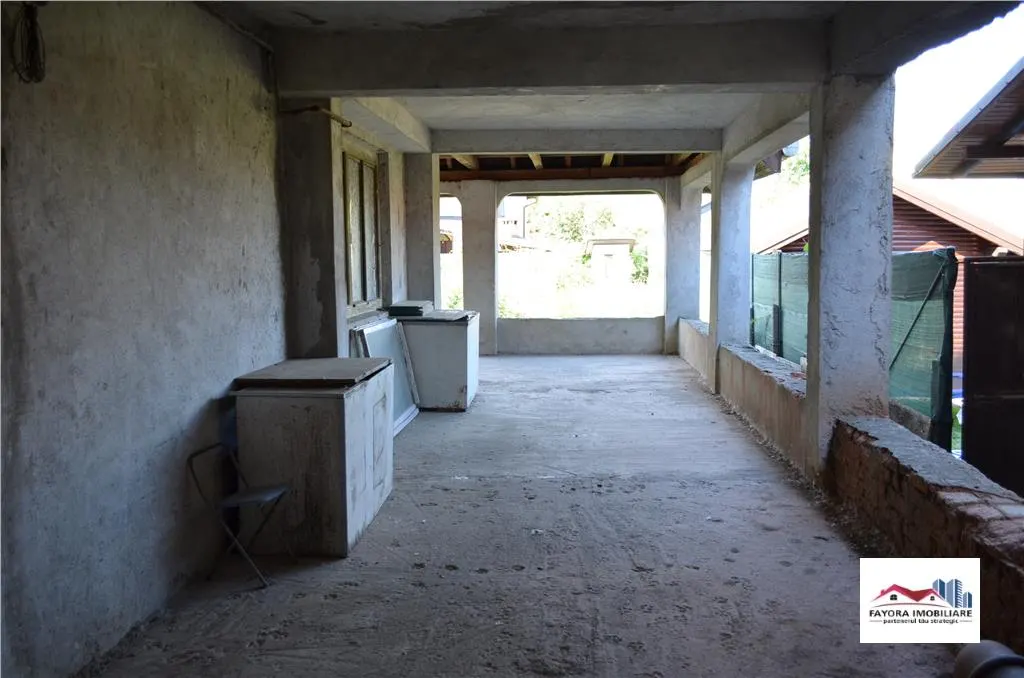 Casa/Spatiu Comercial sau pentru Birouri de Vanzare Zona Tarnaveni - foto 4