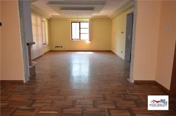 Casă 10 camere Târgu Mureș - poza 2
