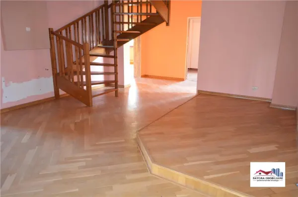 Casă 10 camere Târgu Mureș - poza 4