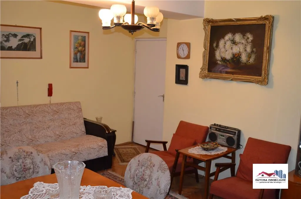 Apartament cu 1 Camera de Vanzare Zona Centrala - foto 3