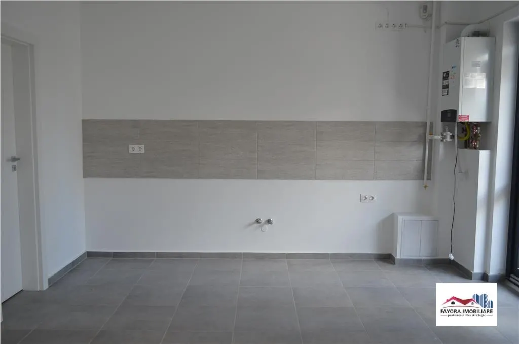 Spatiu Comercial Nou cu Parcare de Vanzare  in Zona Libertatii - foto 3