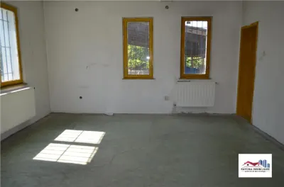 Teren cu Spatiu Comercial si Birouri de Vanzare in Zona Mureseni - foto 5