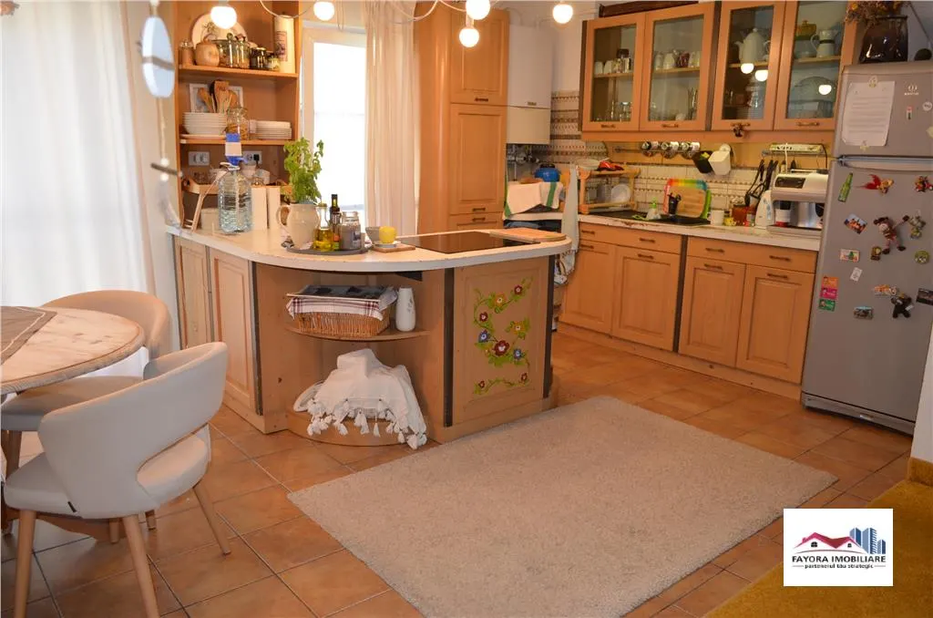 Apartament Nou 3 Camere si Parcare de Vanzare in Zona Centrala - foto 7