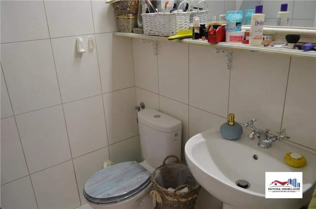 Apartament Nou 3 Camere si Parcare de Vanzare in Zona Centrala - foto 10