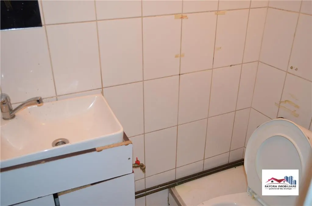 Spatiu Comercial de Inchiriat in Zona Ultracentrala - foto 2