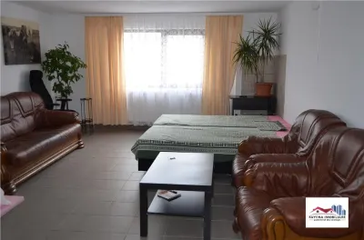 Casa de Inchiriat in Zona Corunca - Corunca