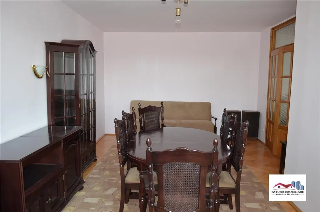 Apartament cu 3 Camere de Inchiriat in Zona Semicentrala - foto 5