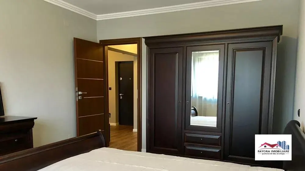 Apartament 3 Camere cu Parcare Privata de Inchiriat in Zona Tudor - foto 1