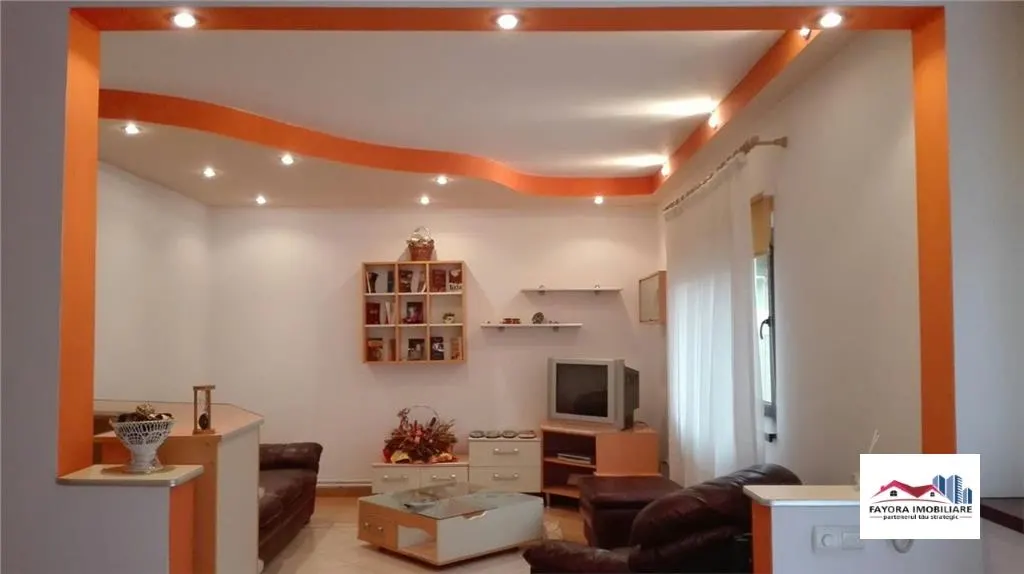 Casa de vanzare in zona Azuga - foto 1