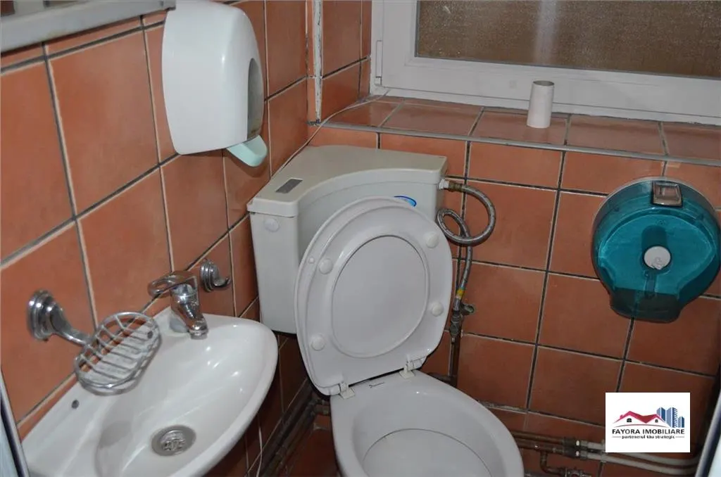 Spatiu Comercial de Inchiriat in Zona Semicentrala - foto 7