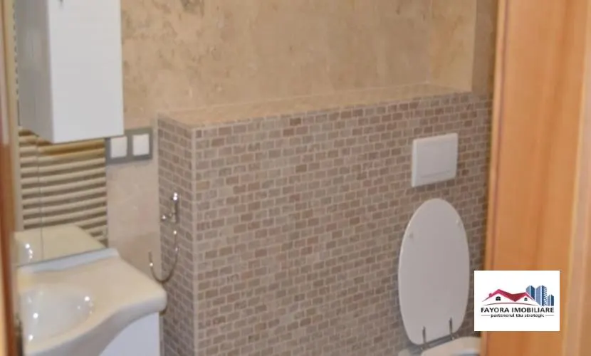 Apartament cu 3 camere de Inchiriat in Zona Centrala - foto 9