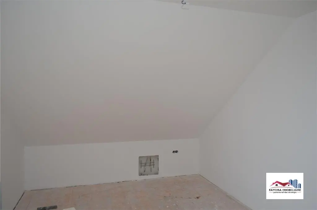 Casa de Vanzare in  Sancraiu de Mures - foto 5