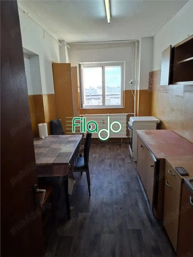 Apartament 4 camere Rond Baba Novac - foto 4