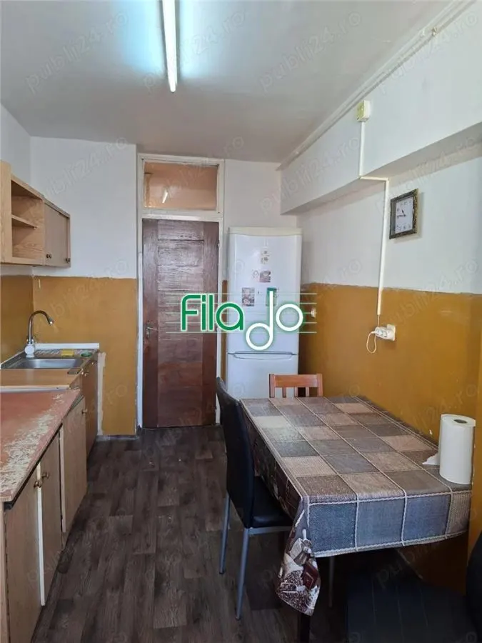 Apartament 4 camere Rond Baba Novac - foto 5