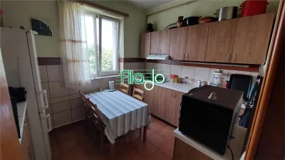 Apartament 3 camere Basarabia, bloc rusesc - foto 4