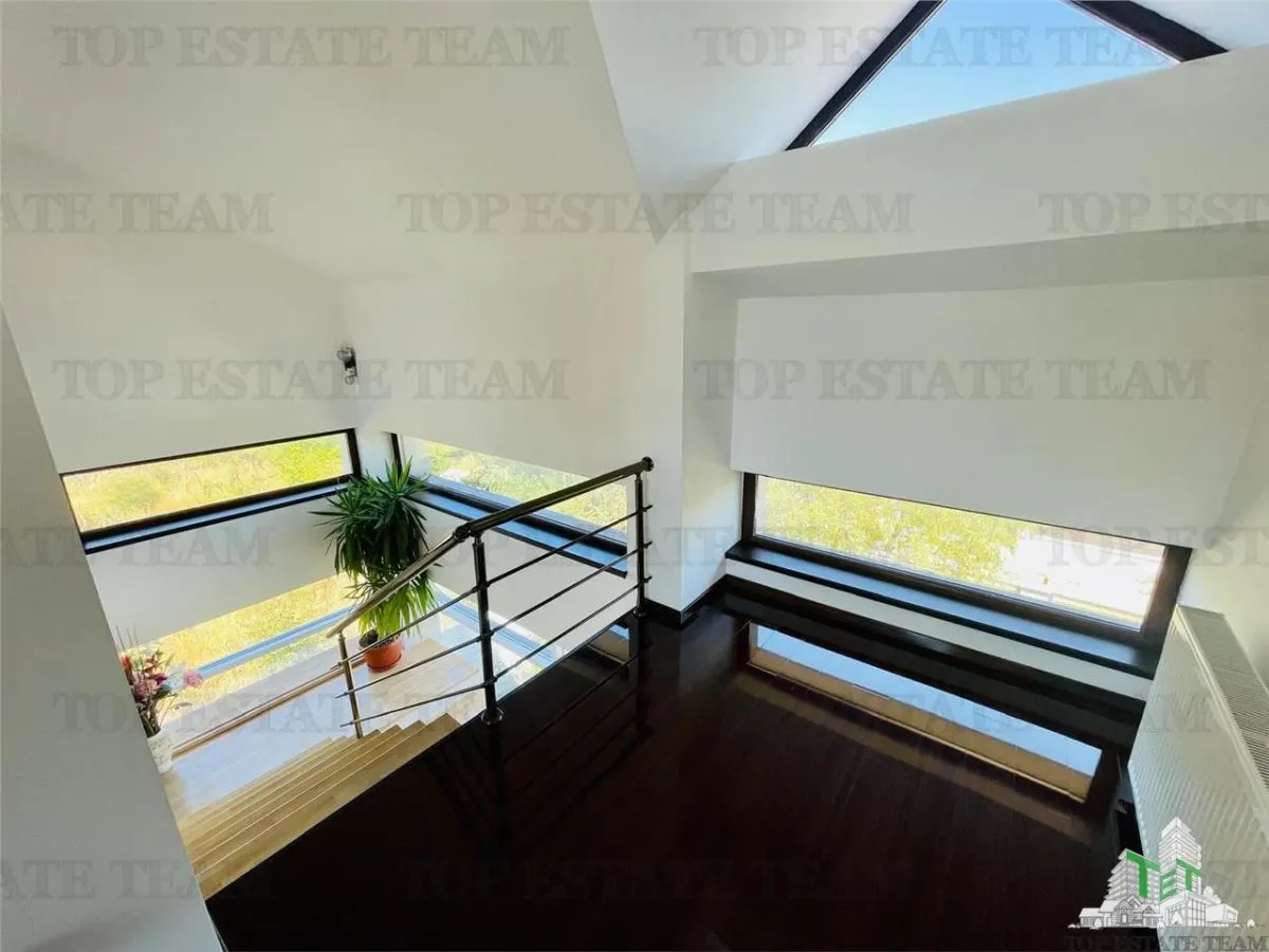 Vanzare Casa P+1+M/Curte 823 MP/Construtie impecabila/compartimentare deosebita - foto 18
