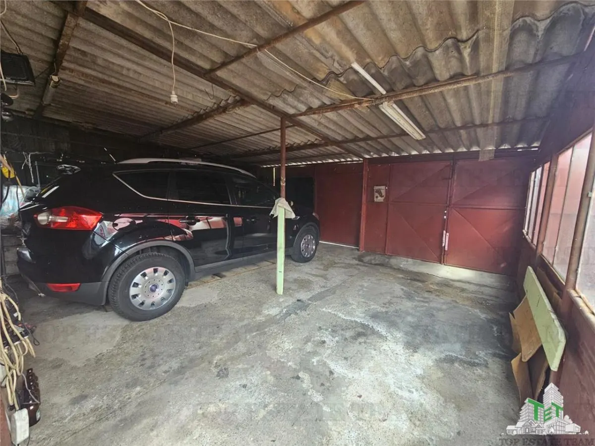 Casa la curte cu garaj dublu langa Padurea Rosu - foto 3